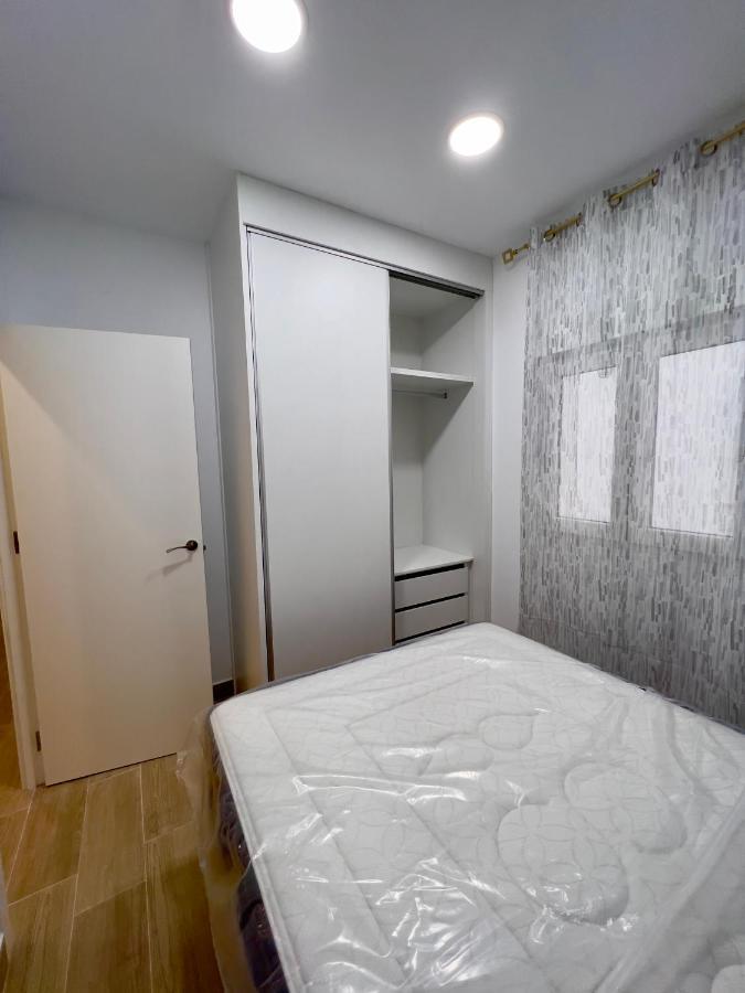 Rockside Residences Suites La Linea La Línea de la Concepción Buitenkant foto
