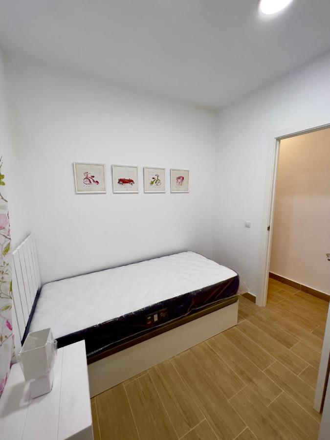 Rockside Residences Suites La Linea La Línea de la Concepción Buitenkant foto